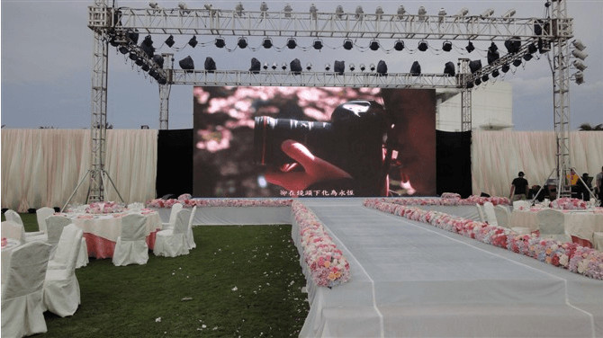 Mobile Seamless Outdoor Rental LED Display Die Cast Aluminum Anti - Corrosion