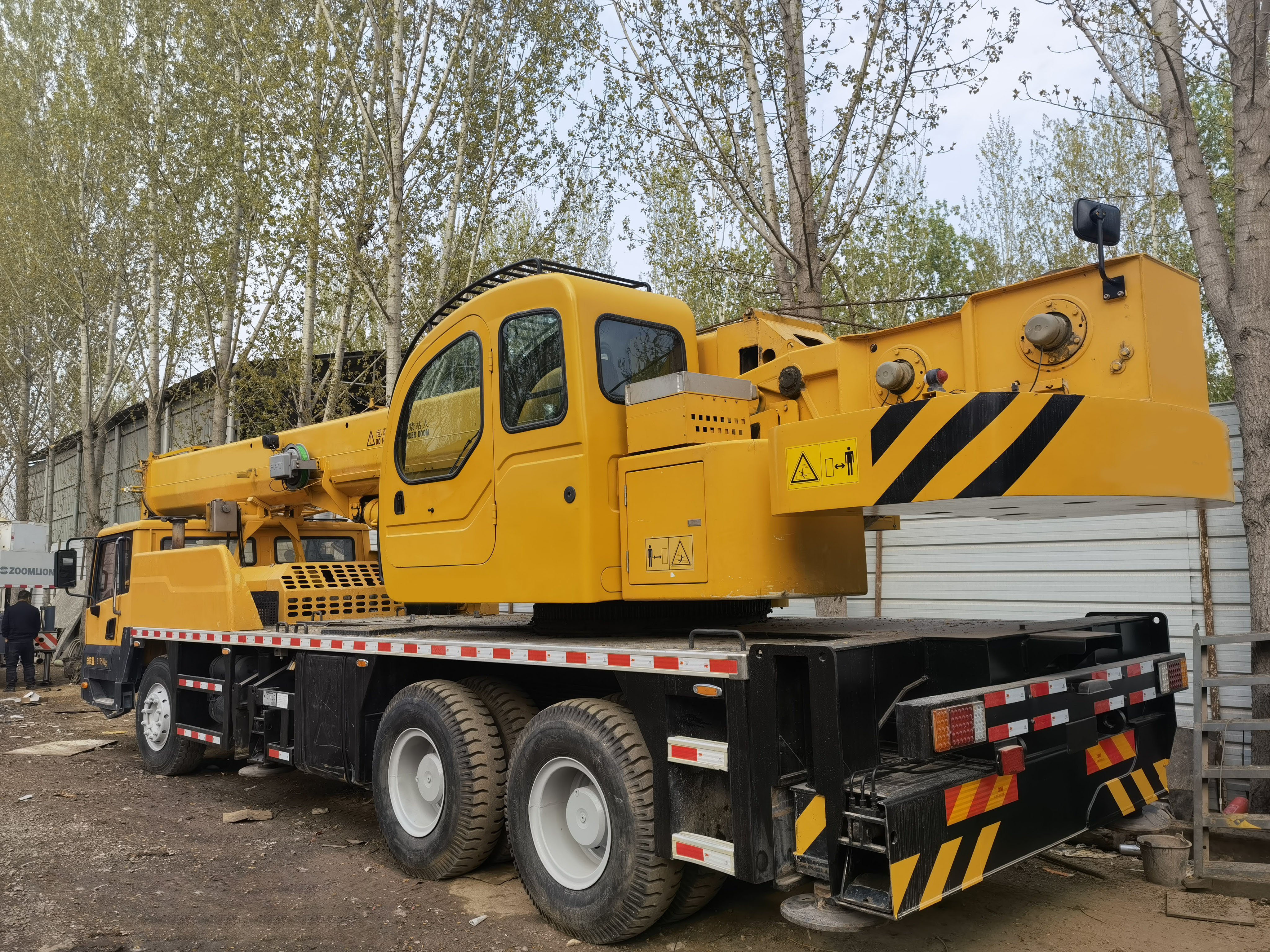 Qy25K5-I Qy25kd Qy25k 50 Ton Mobile Crane Truck Crane 25 Tons Hydraulic Cylinder