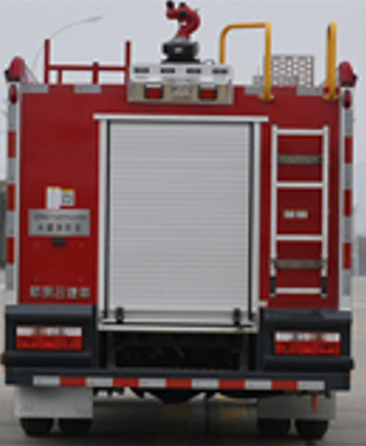 6.2m Fire Rescue Trucks 140hp Dongfeng Water Tanker Fire Truck