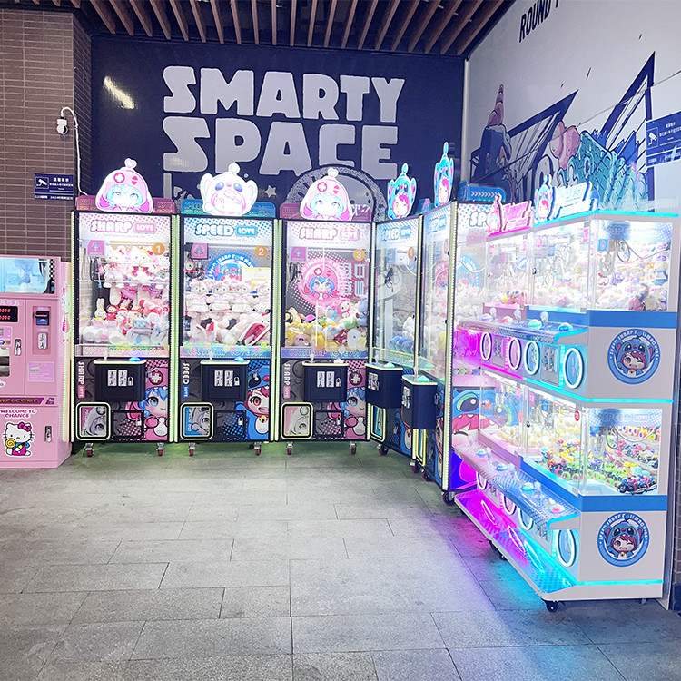 Children's 2-Person Mini Claw Machine Coin-Operated Arcade Game for Boutique Gift City