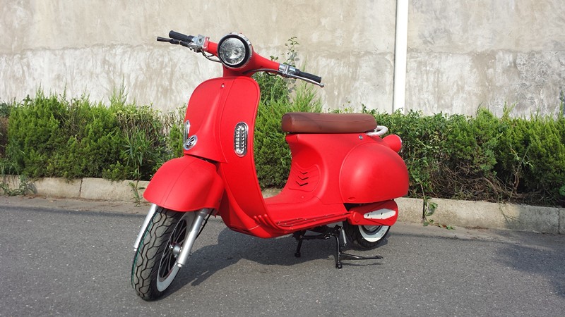 Disc or Drum Brake Electric Aguila Ava Scooter with Strong Power and 60V Voltage THE-DGW