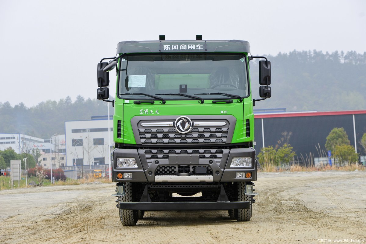 12 Wheeler 35 Ton 600hp Dongfeng Dump Truck for Sand Soil Stone Transporting Tipper
