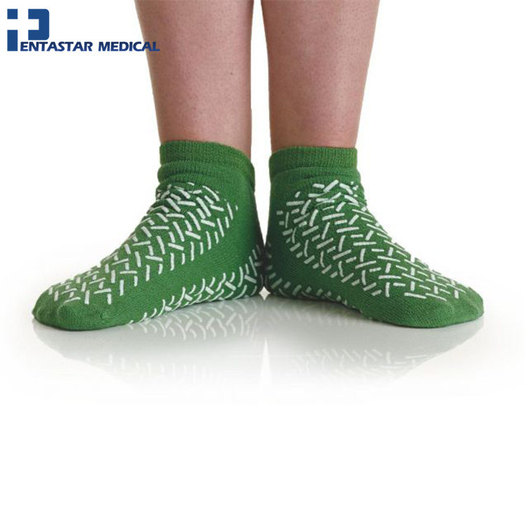 Polyester Material Anti Slip Socks with Different Size for Sale