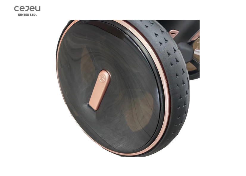 Two Motors Electric Ride On Car With Parental Remote Control