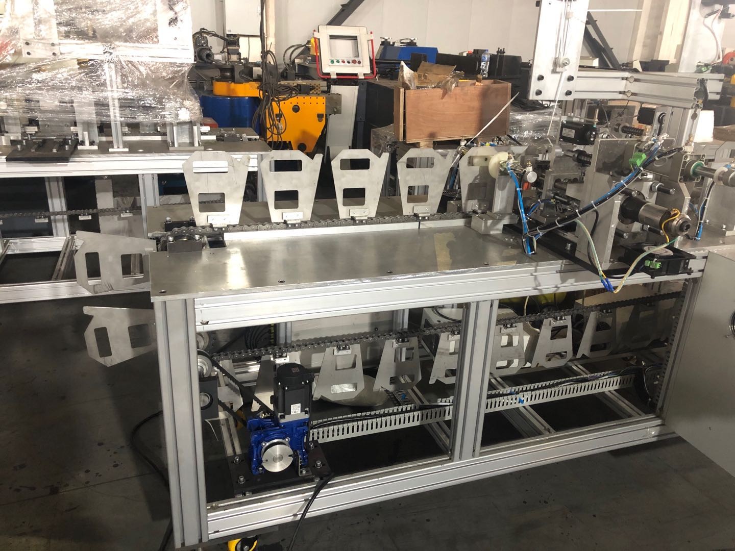 High Speed Ultrasonic KN95 Earloop Mask Machine