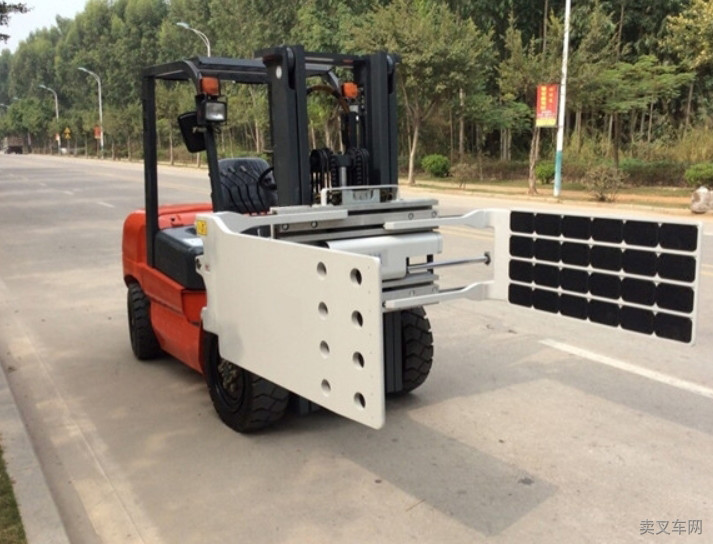 1.4 Ton Box Tobacco Carton Clamp Forklift Attachments