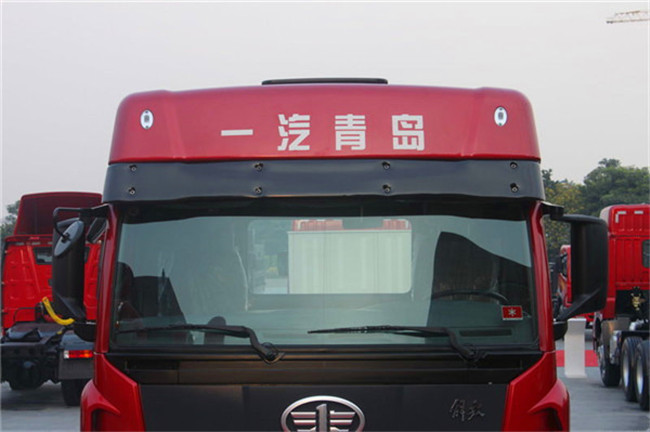 Red J5P Dump Truck Dumper 6*2 / Heavy Duty Truck FAW JIEFANG Right Drive