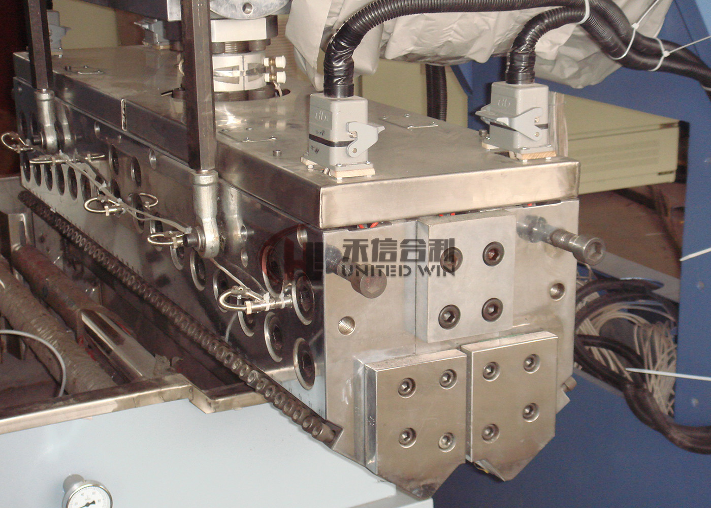 Pp PE Polyethylene Tape Extrusion Line For Rafia Monofilament Strapping Tape