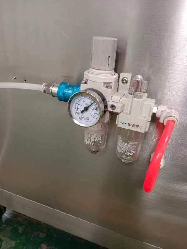 Semi Automatic Glass Bottle Cans Jar Screwing Capping Sealing Packing Machine