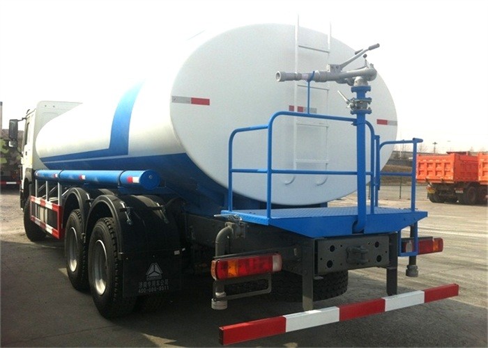 ZZ1257N3647 6x4 HW19710 HOWO Water Tank Truck