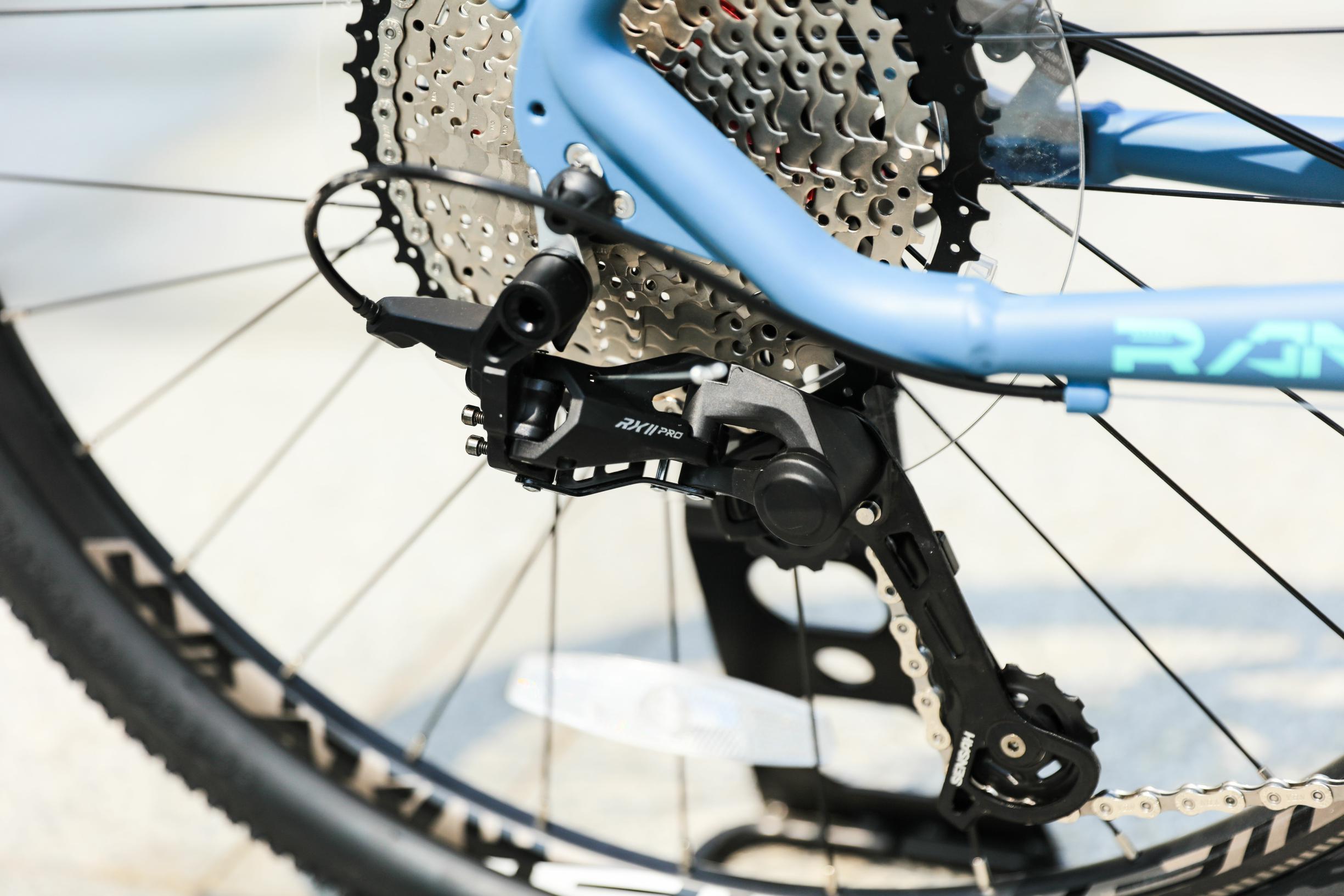 Hydraulic Disc Brake 2022 Year Presents 22 Speed 29inch Mountain Bikes for Adolescent Kids