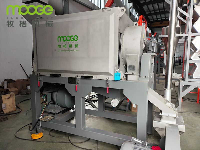 Crusher Shredder Machine MT Series PET Bottles Washing Recycling Line