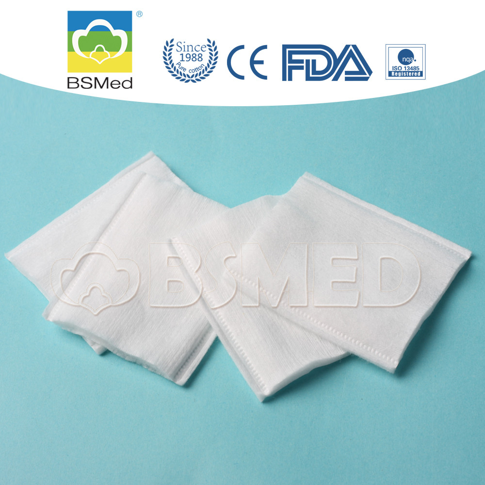 Square Cotton Wool Pads Plain Pattern High Absorbency FDA Certification