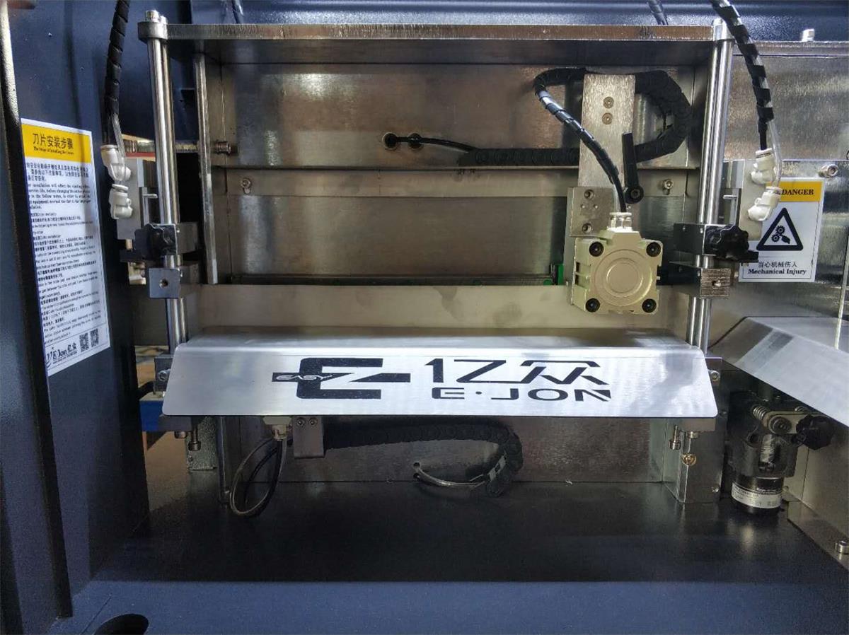 Making 3D Sign Channel Letters Choose EJON T13 High Productivity CNC Profile Bender