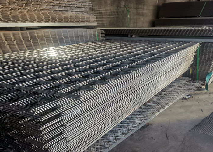 4cm 6cm Square Hole Galvanized Wire Mesh Sheets Sliver Ss304 Ss316