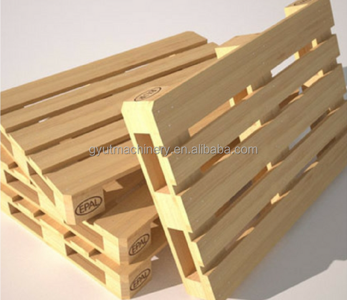 Hot Pressing Machine for Sawdust European Wood Pallet Machine in Manufacturing Plant