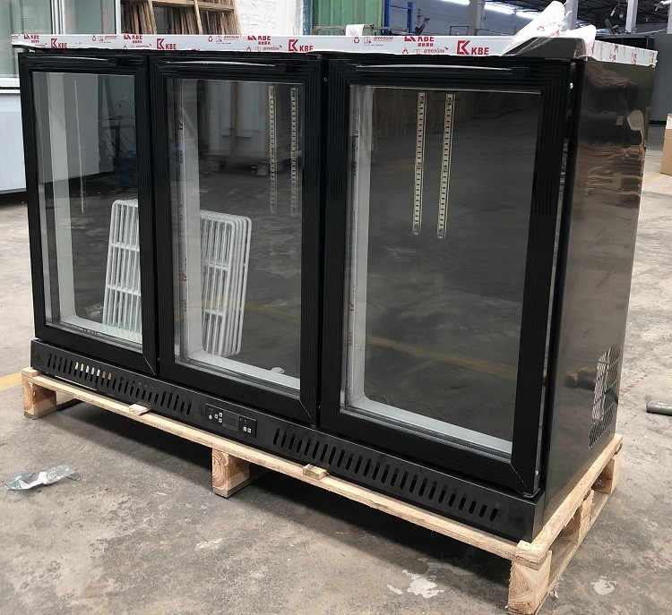 3 Door Glass Back Bar Refrigerator Automatic Drain Water Evaporating Type