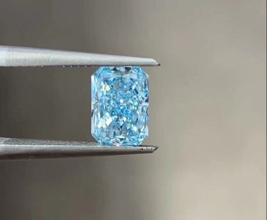4ct 10 Mohs Lab Grown Blue Diamonds Radiant Brilliant Cut Large Size