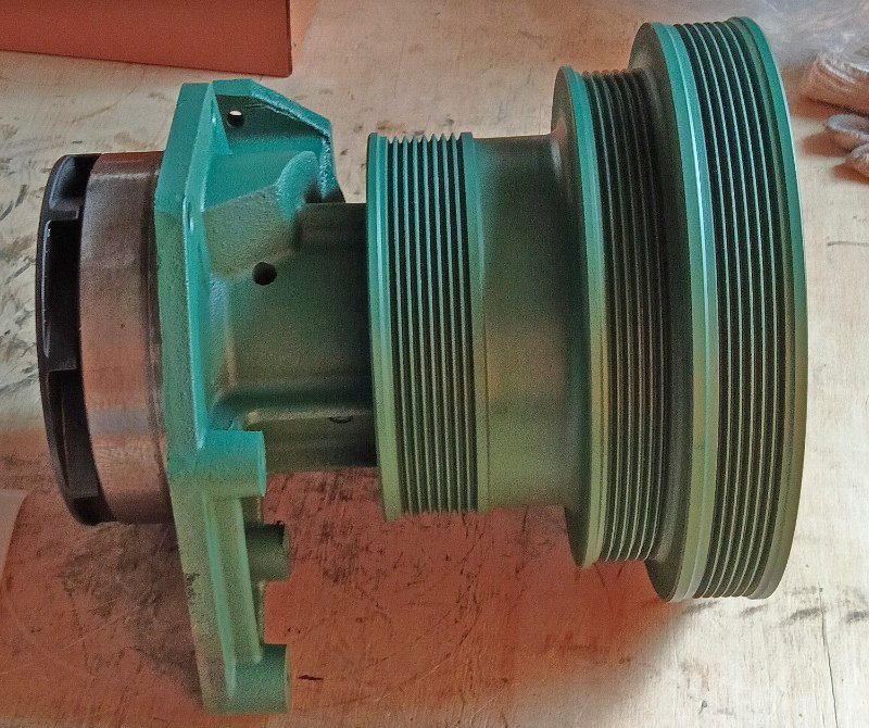 Sinotruk HOWO Weichai Engine Parts Vg1500060051 Water Pump