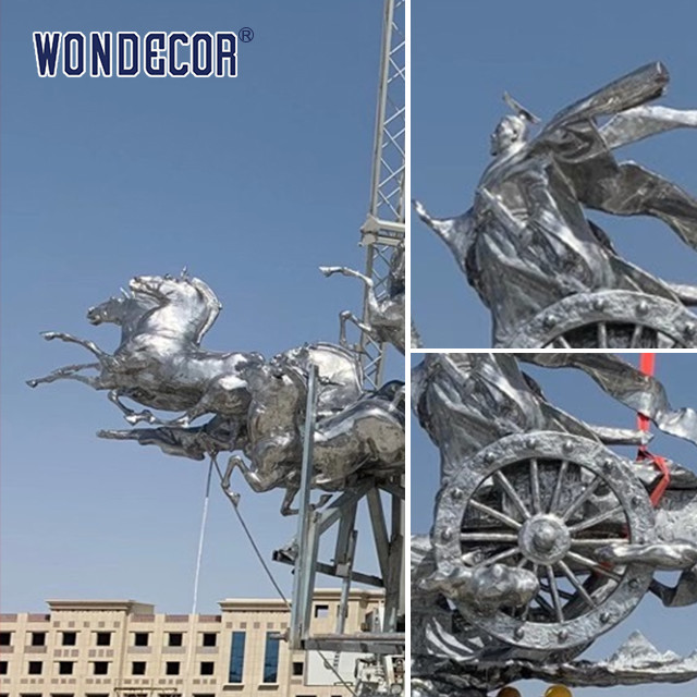 Modern large-scale outdoor casting of stainless steel sculpture of the Heavenly Emperor's imperial carriage on the expedition