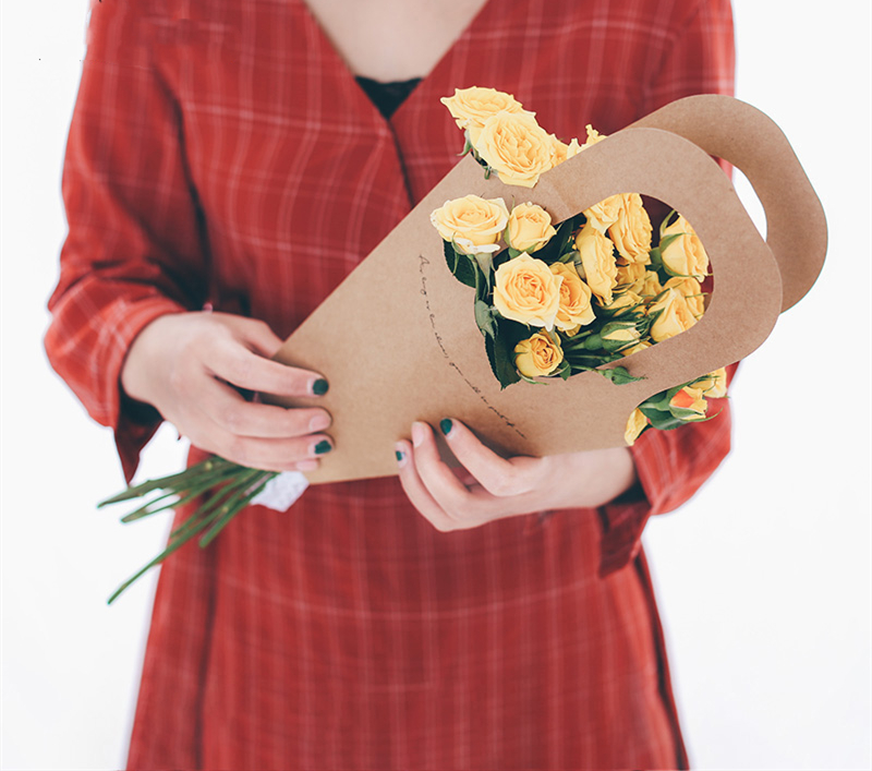 Portable Flower Carry Bag with Eco-Friendly Paperboard Carrier and Kraft Paper Handle