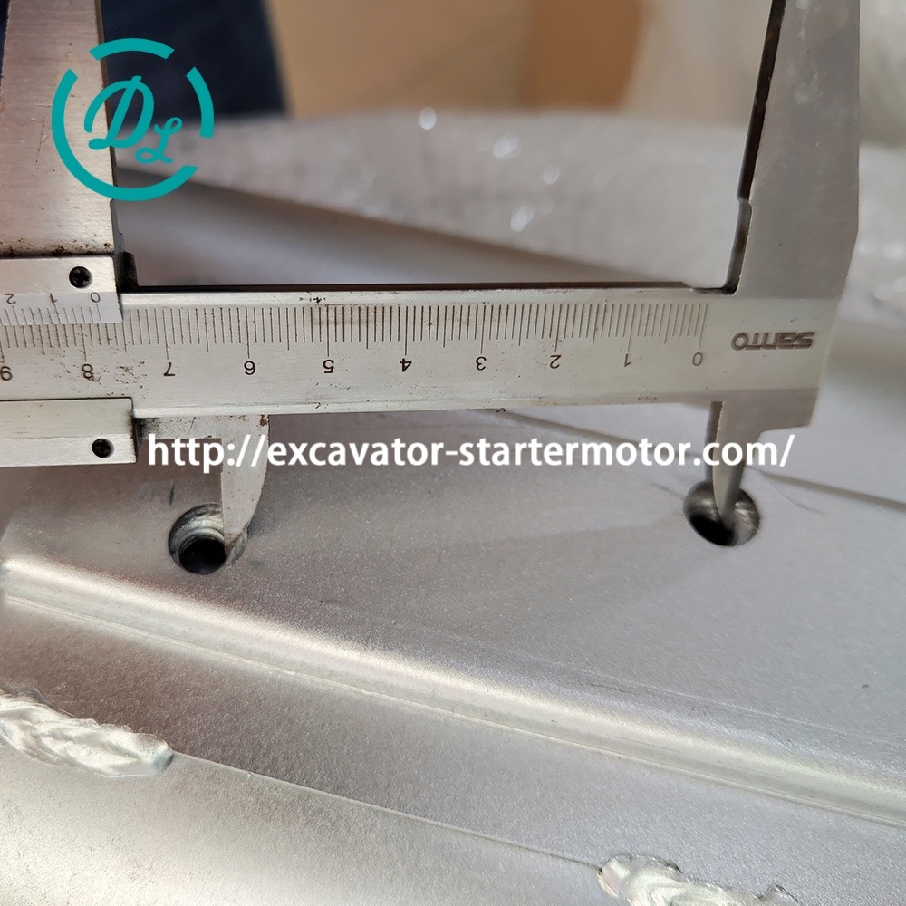 V2607 Engine Parts U40-6 Kubota Excavator Muffler Silencer Assembly
