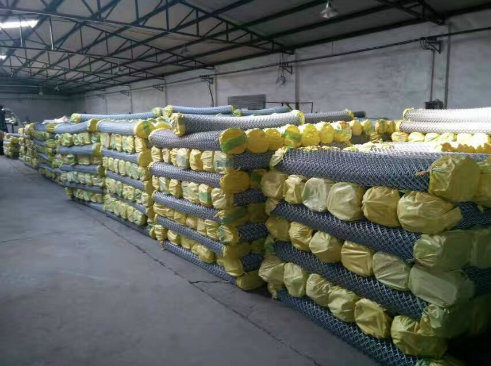 Wholesale PVC Coated Diamond Mesh Chain Link Fabric