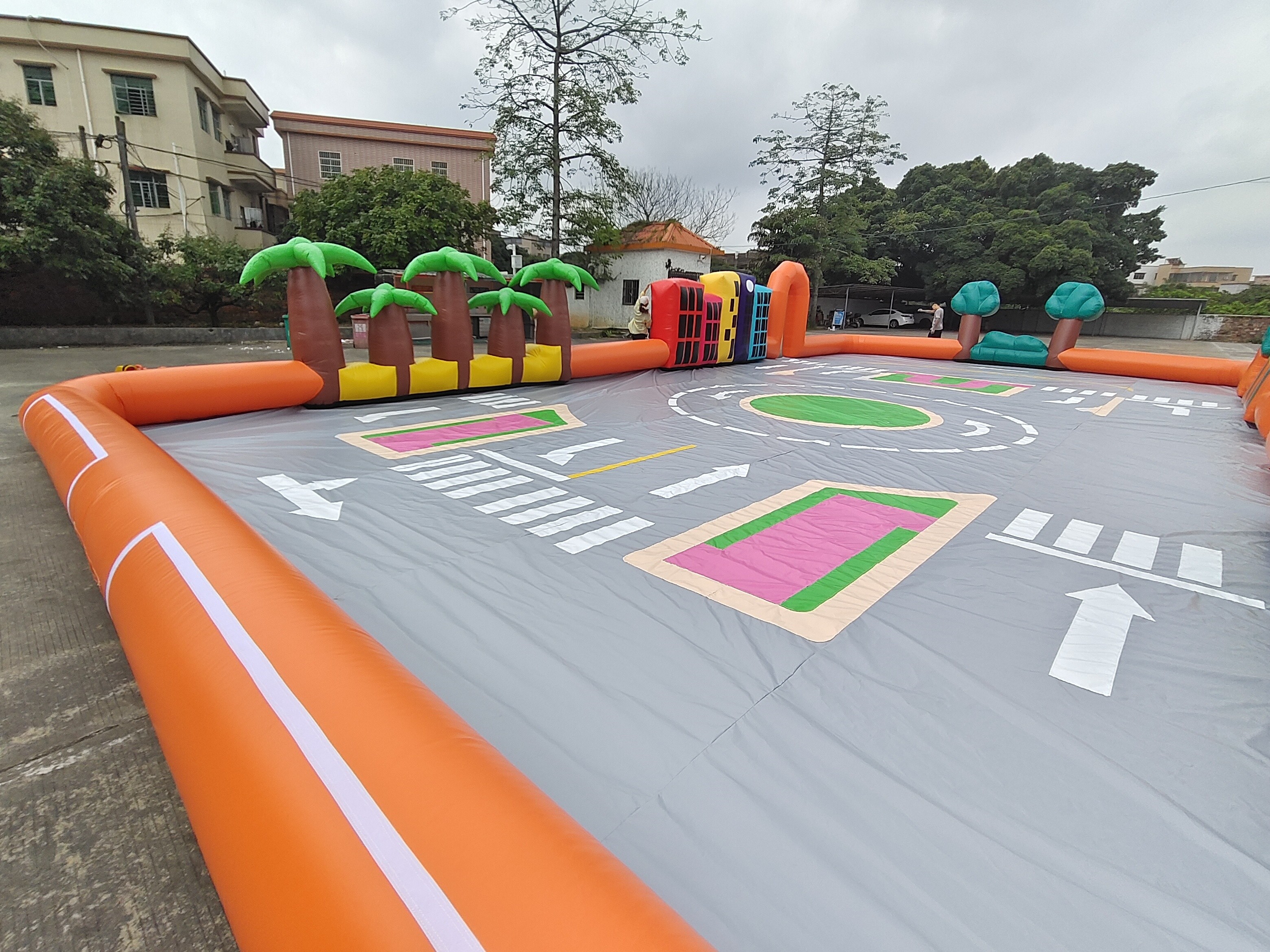 Commercial Outdoor Inflatable Sport Game Inflatable Simulated City Road Inflatable Race Track Air Tumble Track