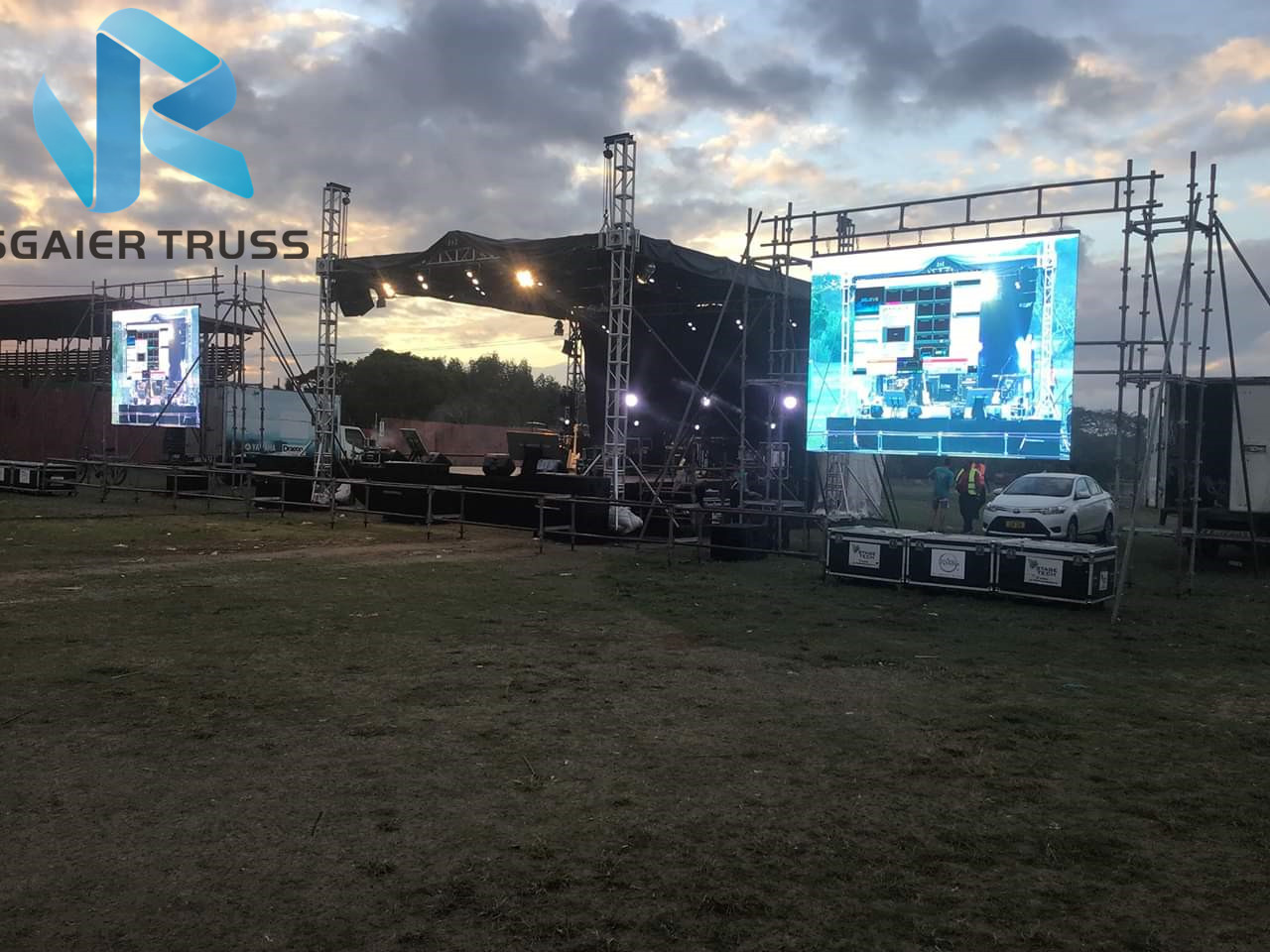 Jbl Speaker Aluminum Box Truss , Arch / Triangle Bolt Truss Stable Performance