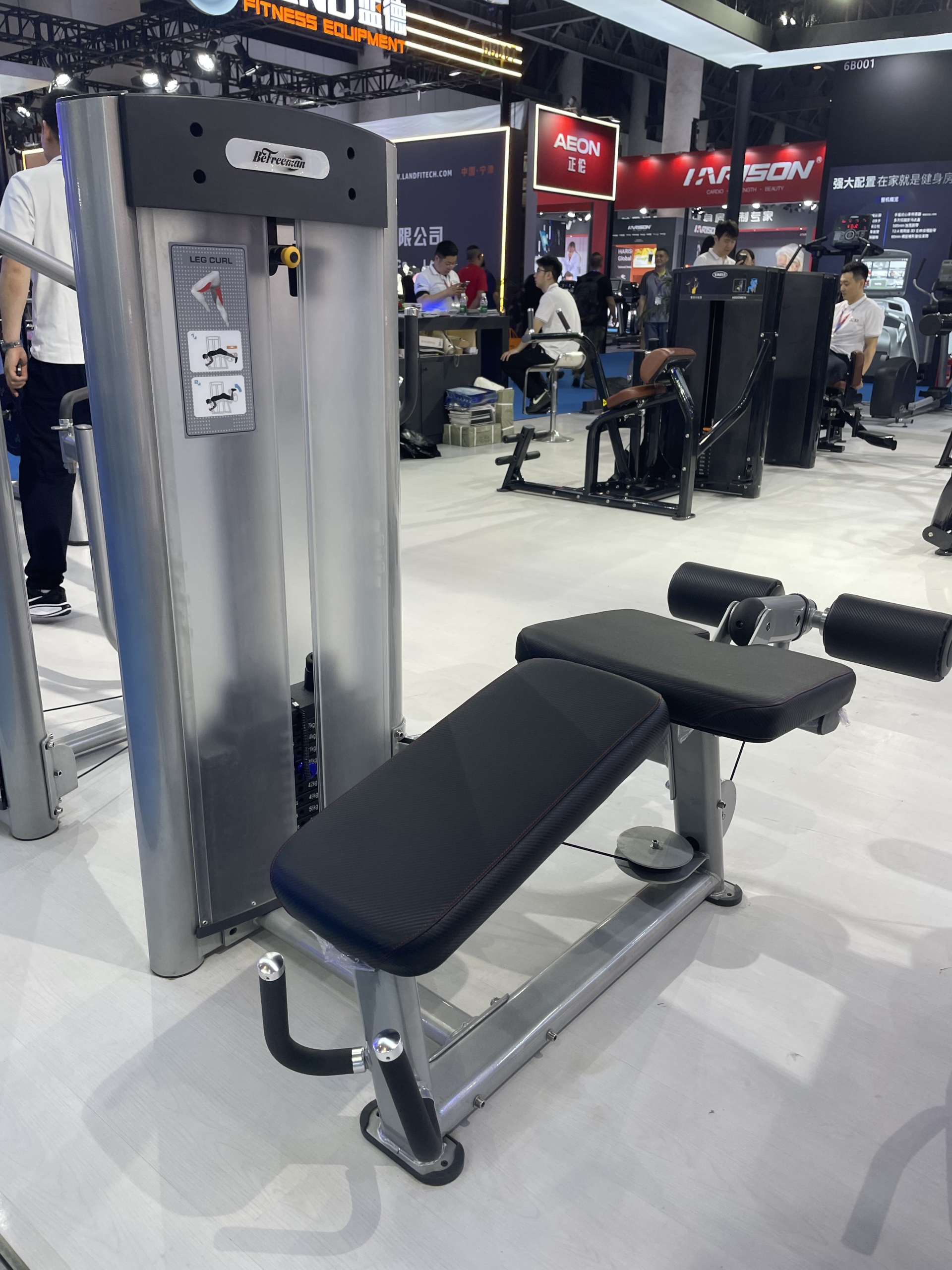 Commercial Steel Bicep Curl Machine For Arm Workout Strength Training