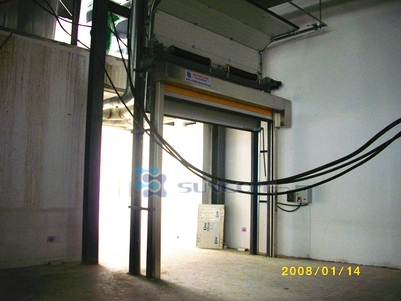 AC 220V - 240V High Speed Roll Up Door With Shoulder Protection
