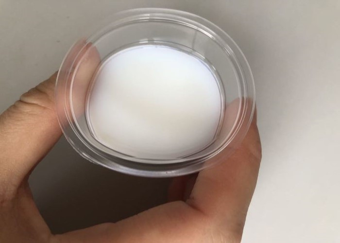 Good Yellowing Resistance Water Based Polyurethane Emulsion For Bond Wood Pvc