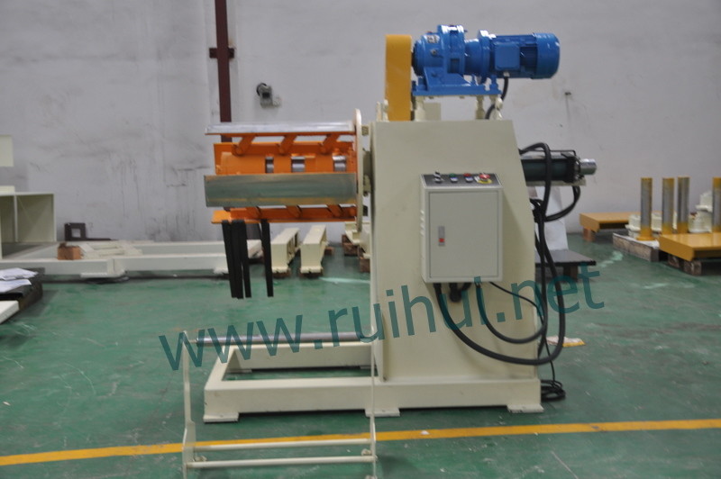 Coil Hydraulic Steel Decoiling Machine 800 Width With Onre Year Warranty