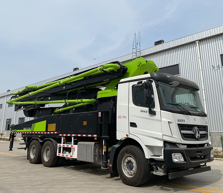 28m-65m Concrete EuroⅤ Pump Trucks Vehicles Available Truck Mounted Concrete Pump