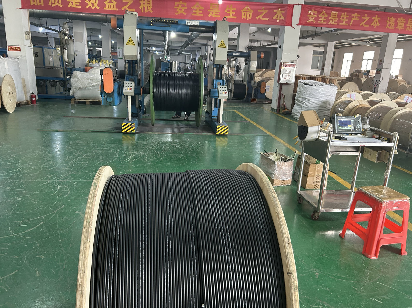Double Jacket 24 Core Direct Buried Armoured Steel Tape Fiber Optic Cable GYTA53