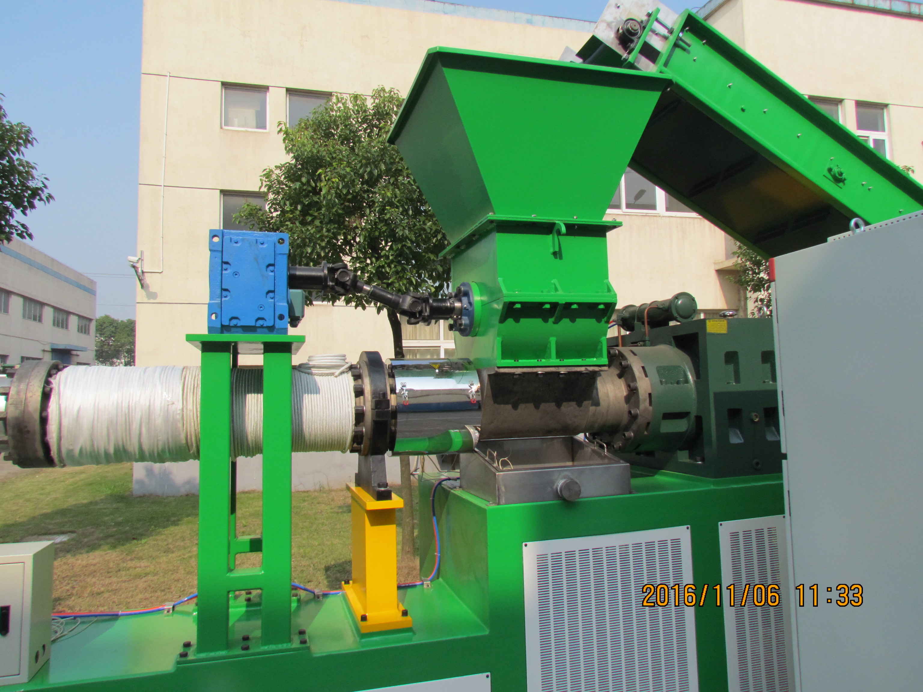 Screw Diameter 300kg/h 160mm Plastic Granulating Line