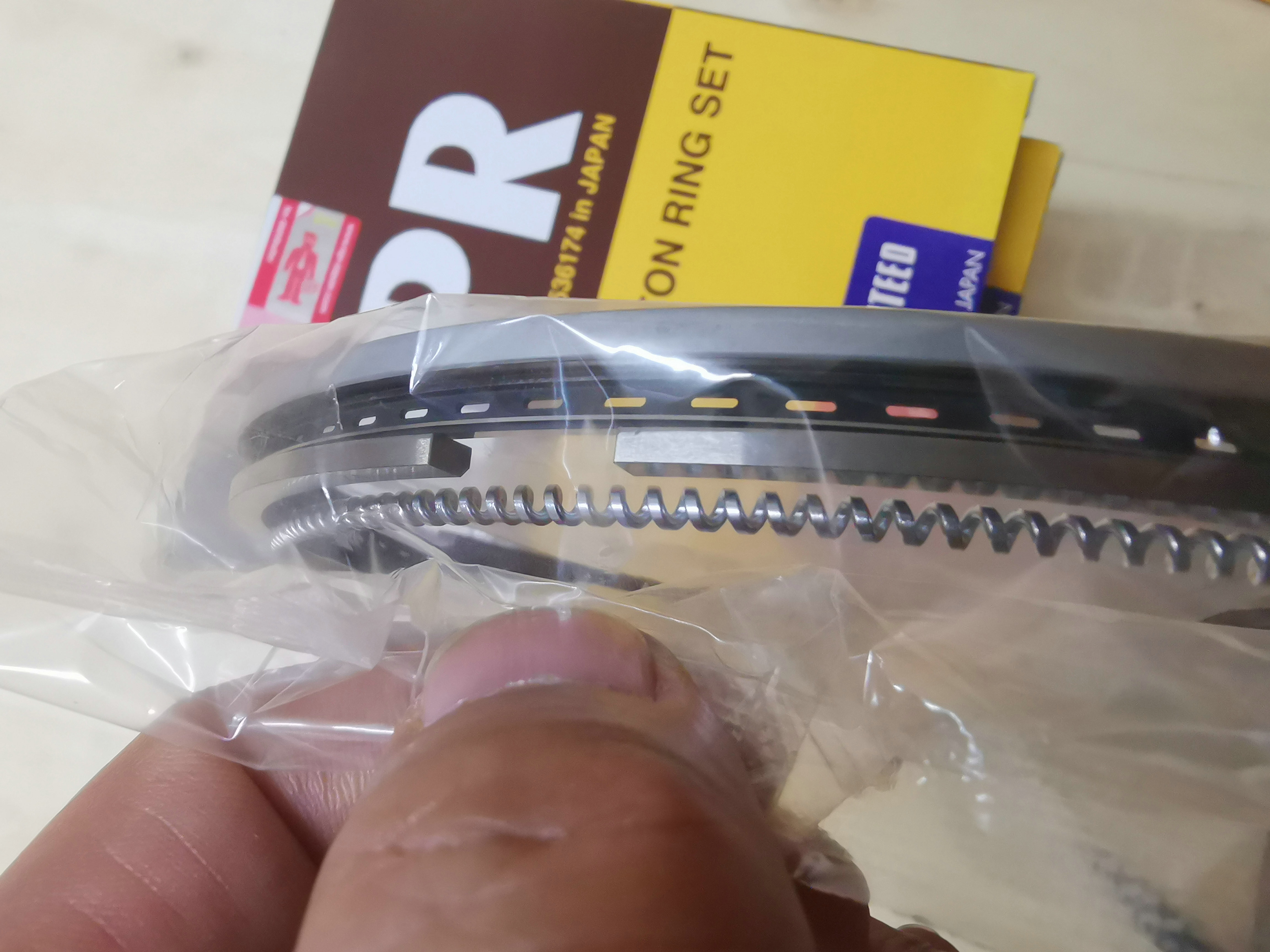 6m70 Piston Ring For Mitsubishi Engine Me995857 ME995855
