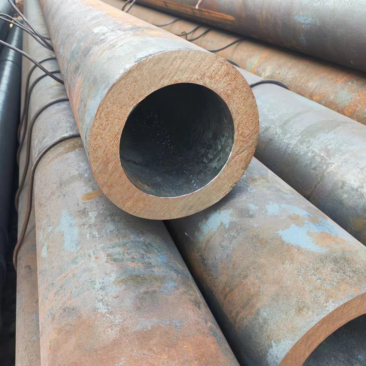 Q345 Steel Q345A Q345B Q345C Q345D Q345E Seamless Steel Pipe / SMLS Pipe
