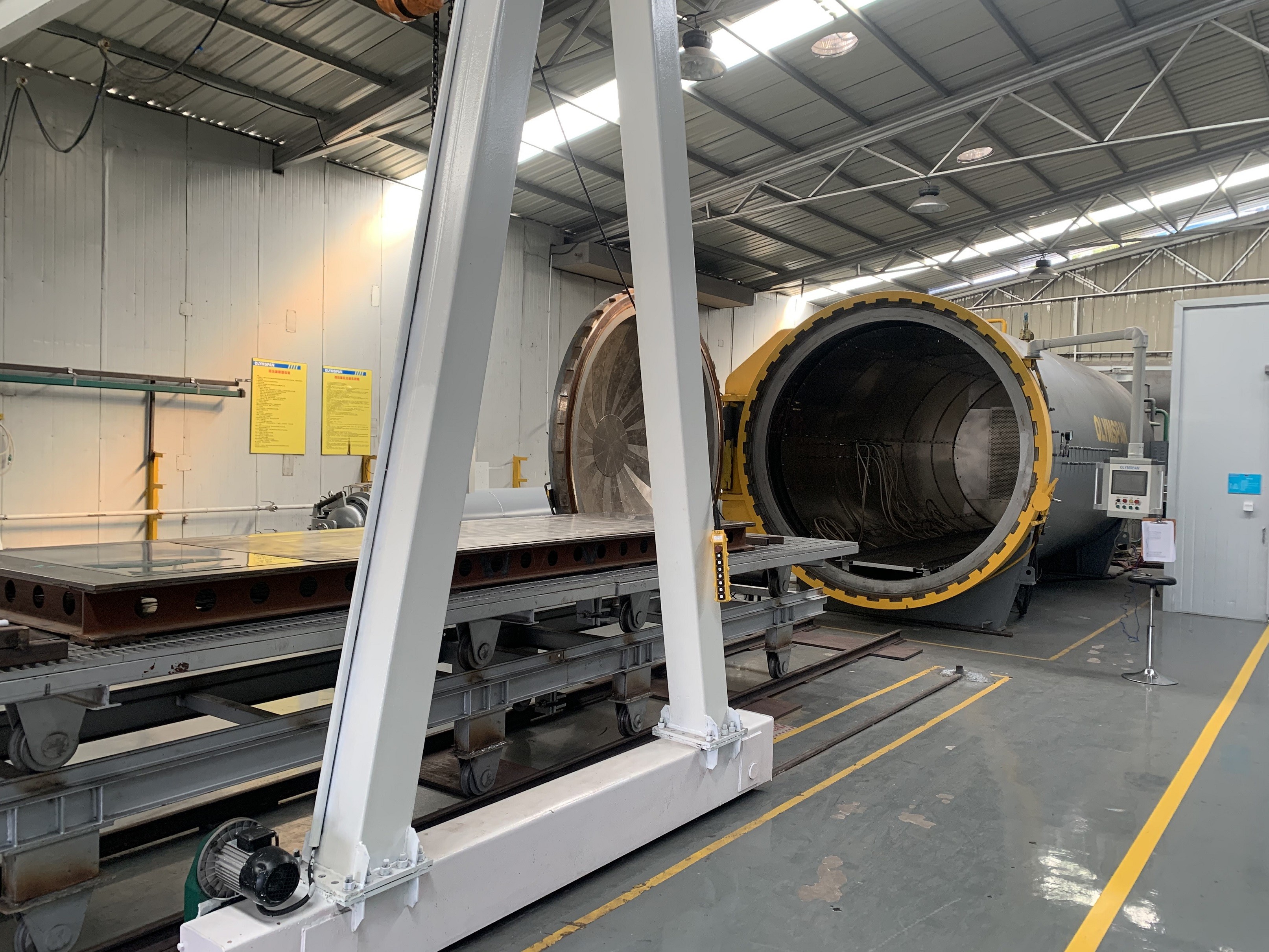 Development Trends and Future Prospects of Composite Autoclave Technology