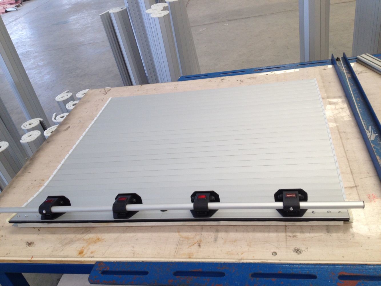 Selling truck roll up door aluminum roller shutter for variour vehicles