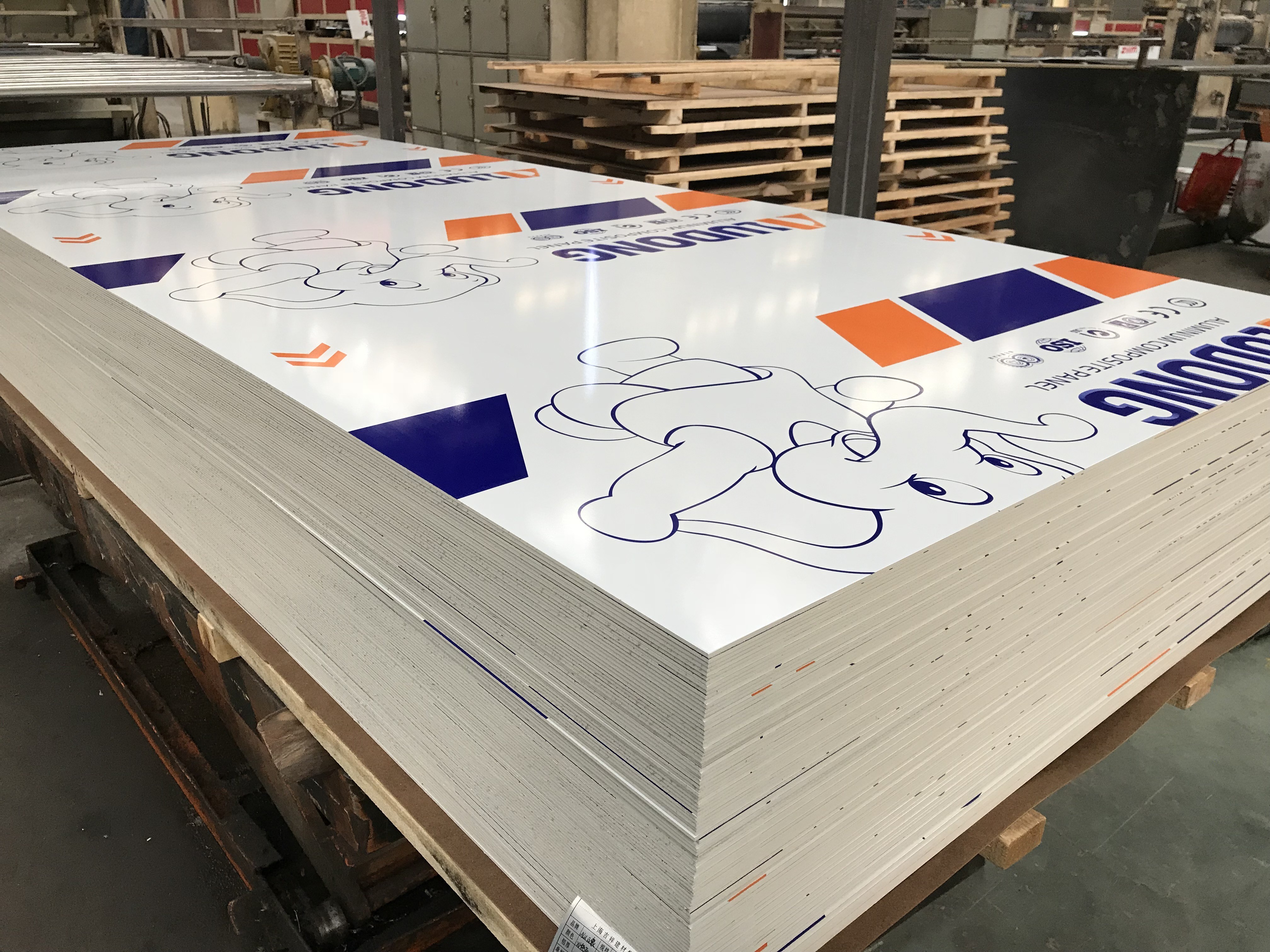 4mm FR Core B1/A2 PVDF Fireproof Aluminum Composite Panel