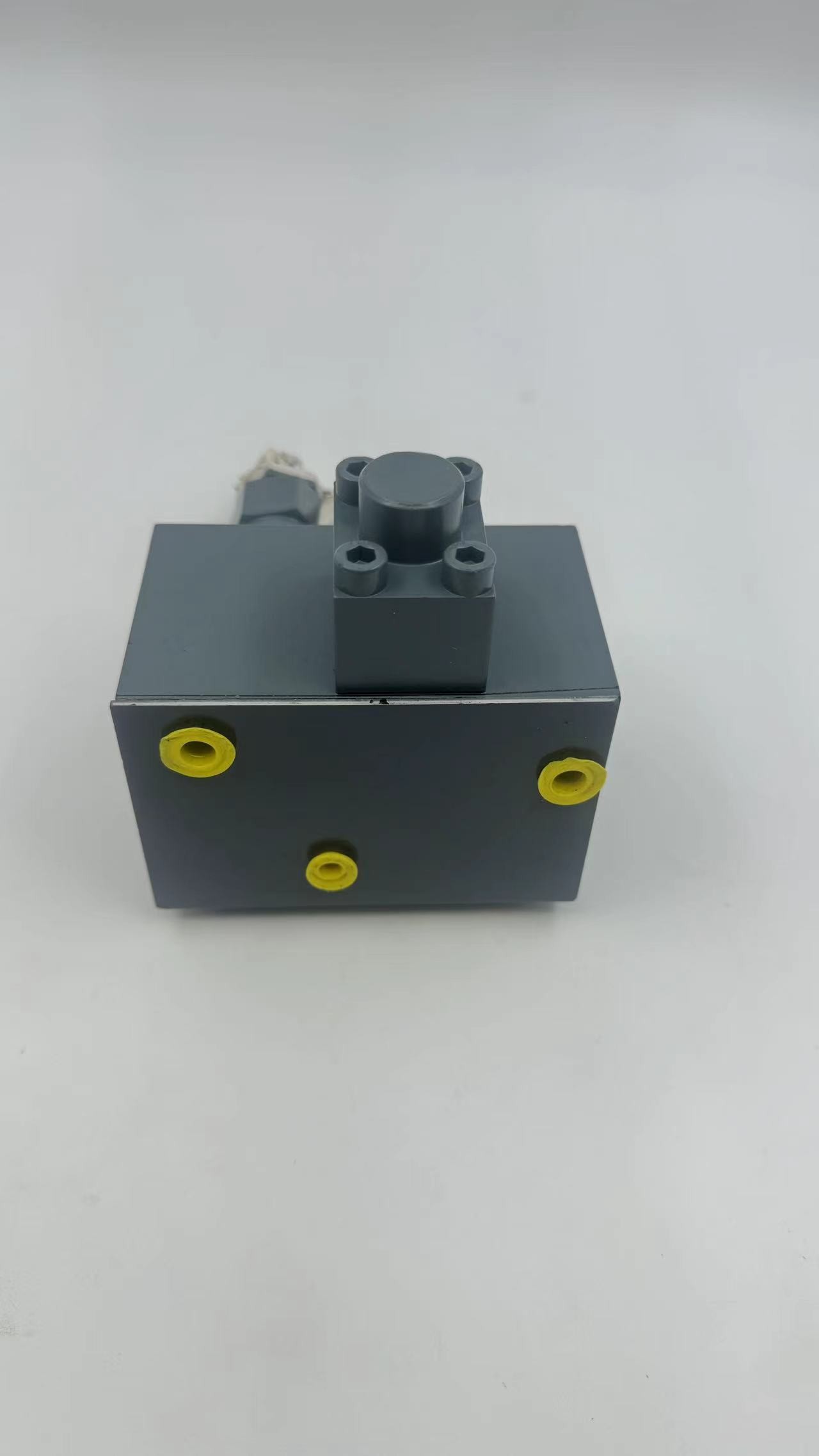 443886 Multiway Valve Head Plate INPUT MODULE F.REGUL PUMP Putzmeister Concrete Pump Spare Parts