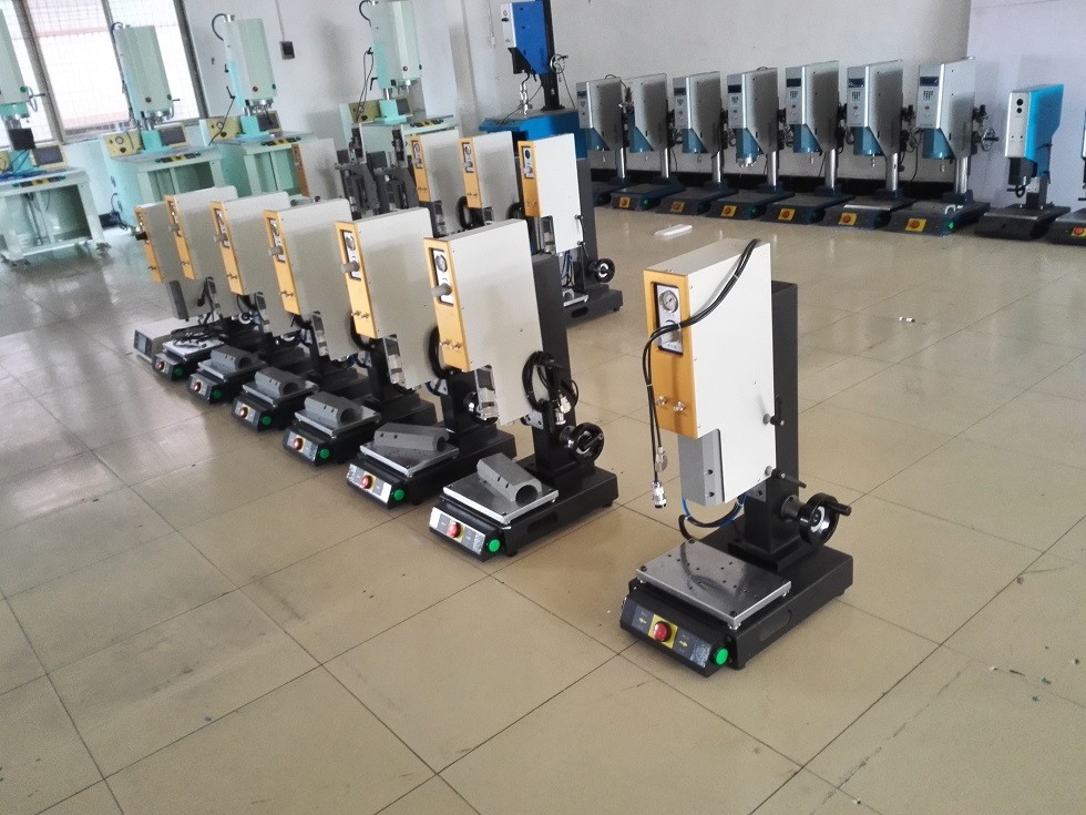 20KHz Ultrasonic Plastic Welding Machine For Electron / Stationery Packing