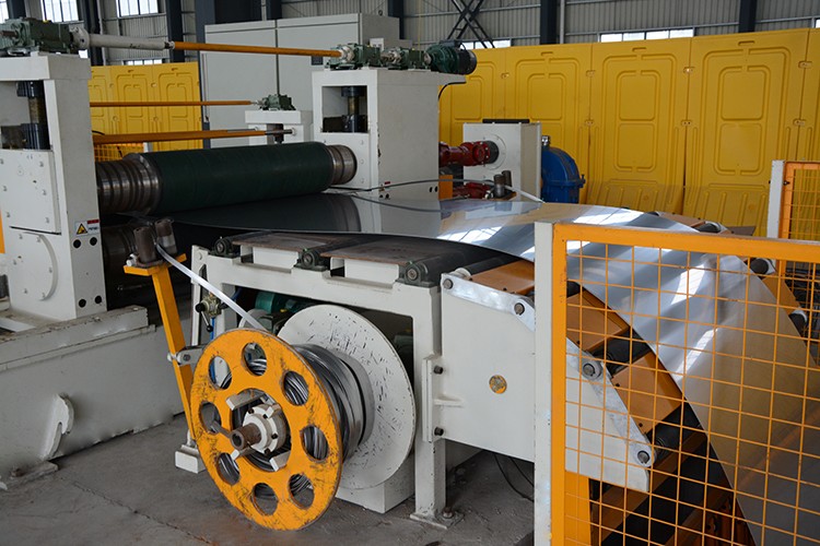 High Precision 4x1350mm Steel Coil Slitting Machine 220/380/415/440V