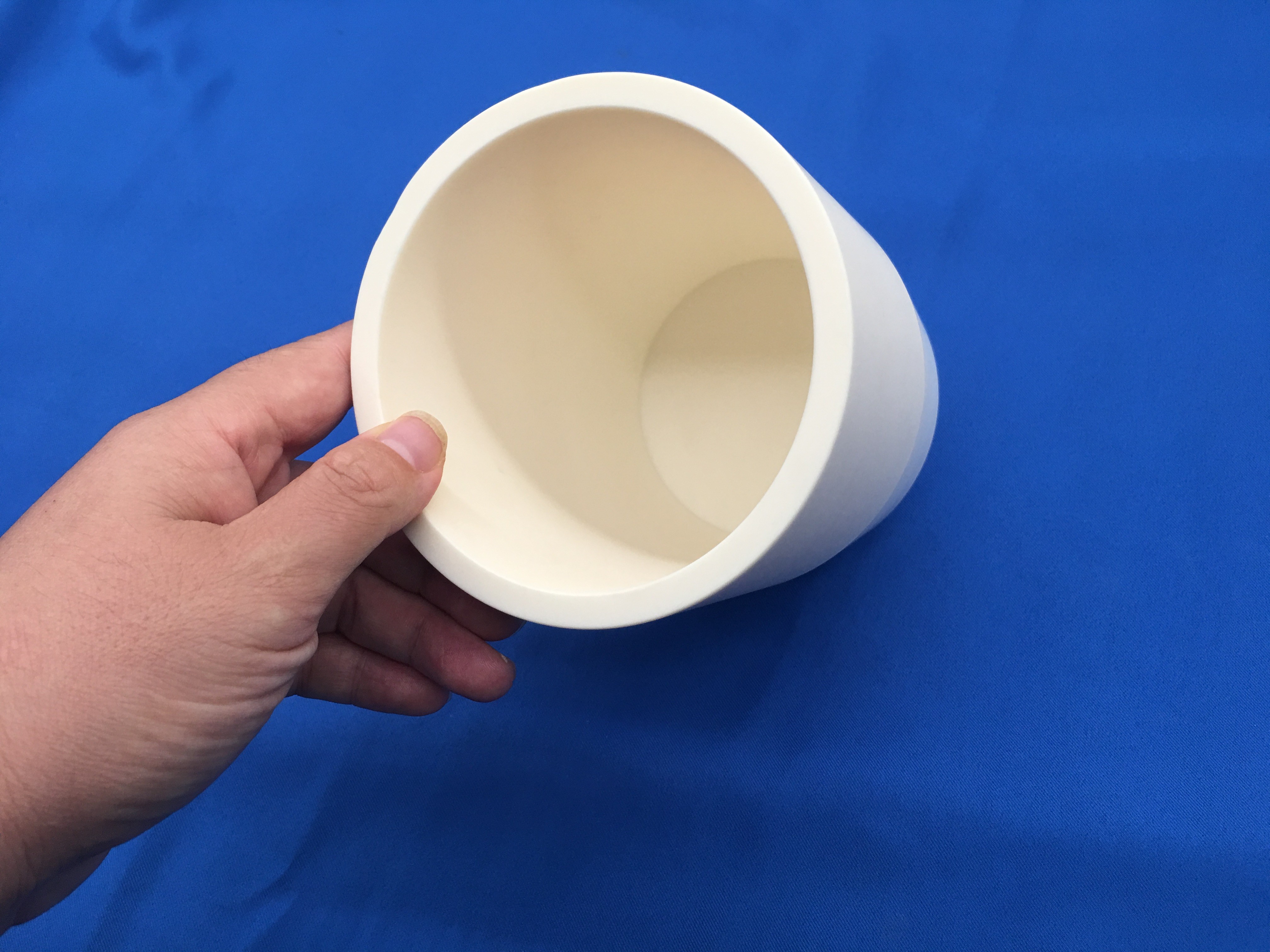 Customized high precision white ivory 95%-99.99% ceramic plunger pump