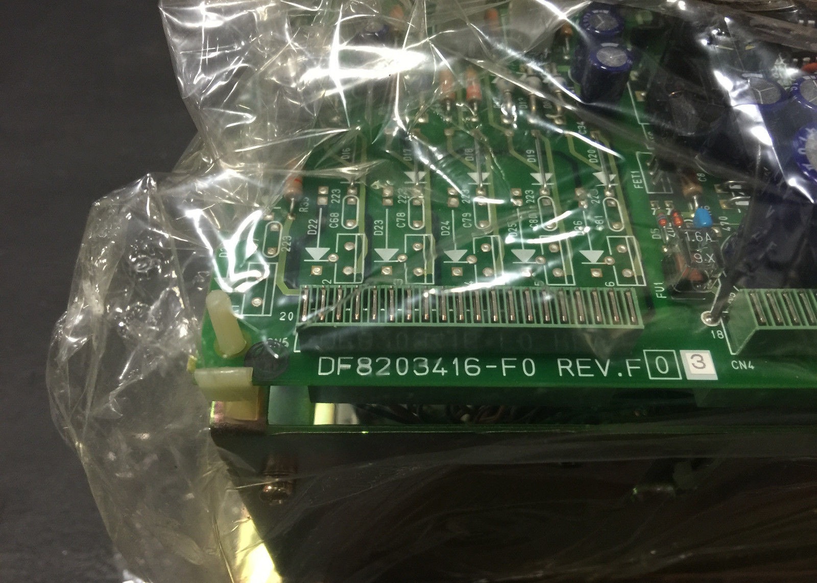 CACR-SR03SZ1SSY223 brand new and original,green is main color,3-5 working day of deliver time.