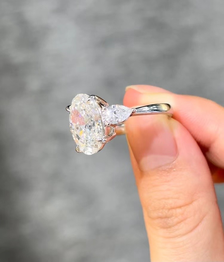 Lab Made Diamond Jewelry Three Stones Engagement Wedding Rings Cultivated Diamonds