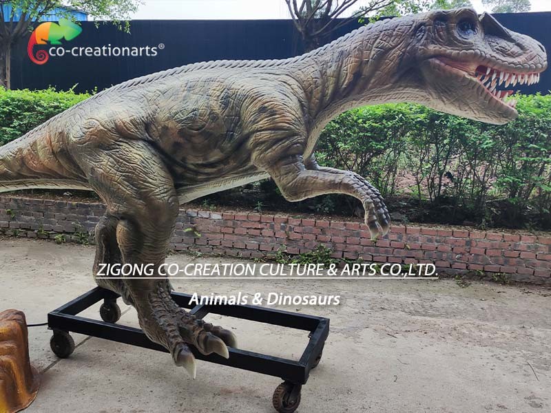 4Meters Life Size Animatronic Dinosaurs Sunproof Allosaurus Model For Exhibition