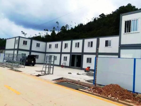 Economical Practical Residential Moving Containers Steel Tube Cross Member Roof