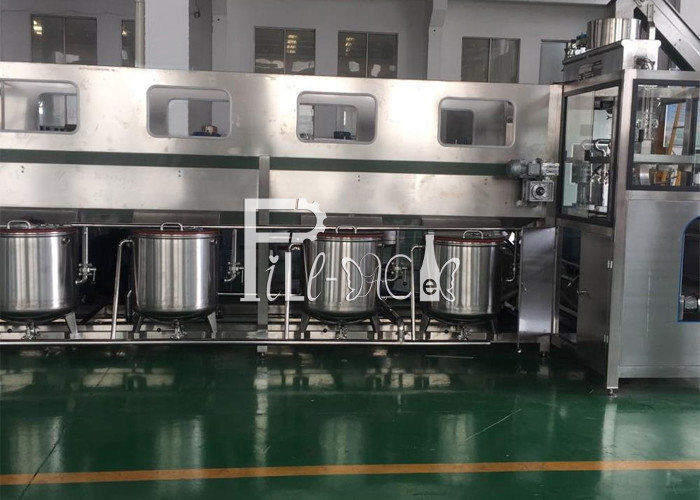3 In 1 QGF-1000 Mineral Water Bottling Machine